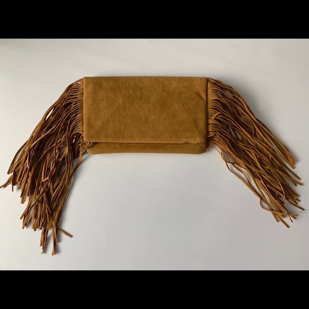 Fringe clutch
